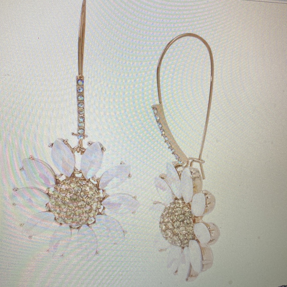 Pave daisy flower long drop earrings - Picture 3 of 3